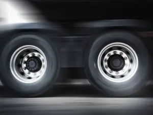 What car has four-wheel drive and flies?