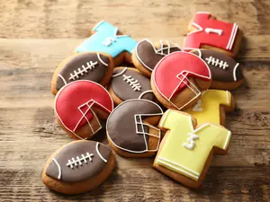 What dessert do they serve at the biggest football game of the year?