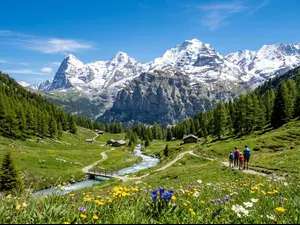 What do mountains call kind compliments?