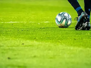 What do soccer referees send during the holidays?