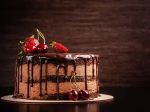 What kind of cake always tells the truth?