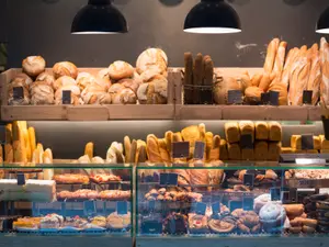 What kind of dog works at a bakery?