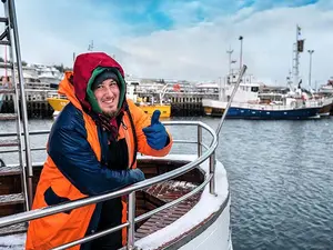 What streaming service do fishermen watch?