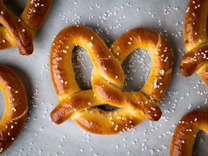 What's a pretzel's favorite dance?