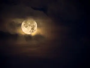 When do you know that the moon has had enough to eat?