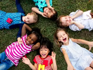 Which playground game do the kids in choir always win?