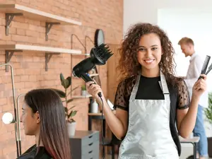 Why are hairdressers great at basketball?