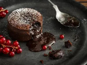 Why should you always eat dessert before bed?