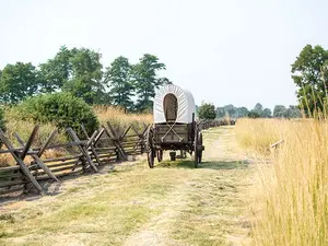 Why was there traffic on the Oregon Trail?
