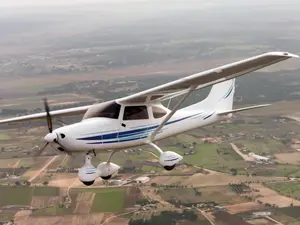 Why wasn't the food on the small aircraft good?